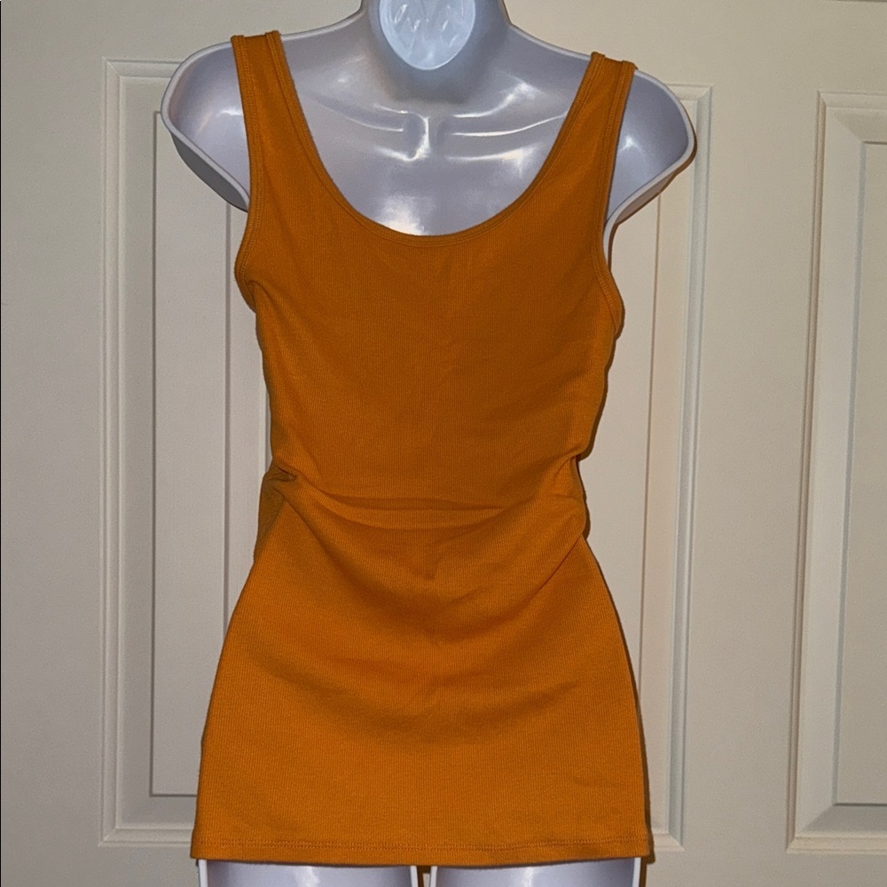 Time and Tru Ribbed Tank Top - Picture 5 of 6